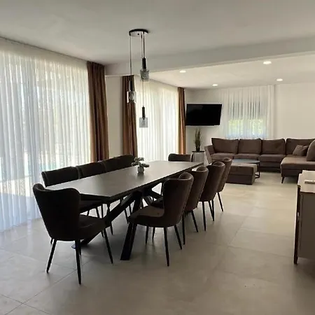 Villa Luxury Grey Široki Brijeg